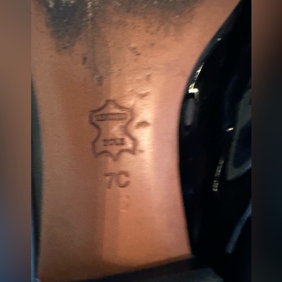 TORY BURCH T-Ring‎ Flat Black Patent Calf Flats size 7C - Picture 9 of 13